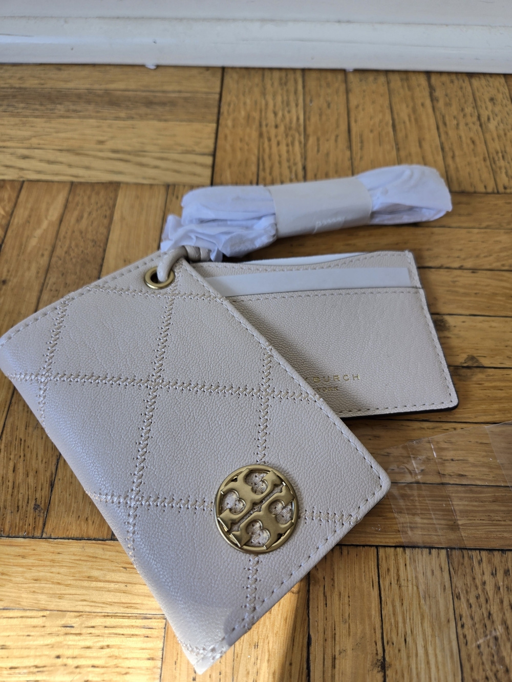 Brand New With Tags Tory Burch Willa Quilted Lanyard